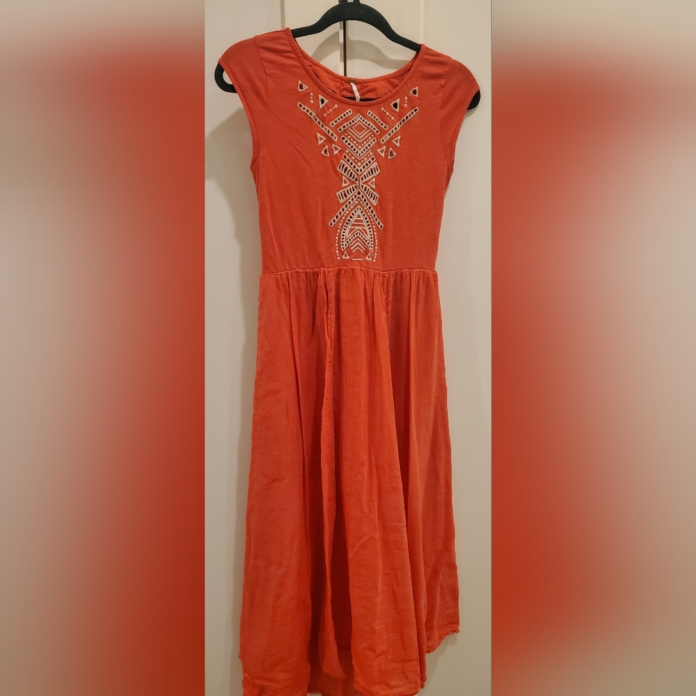Free People Tangerine orange dress, Gorgeous details Ladies sz. XS